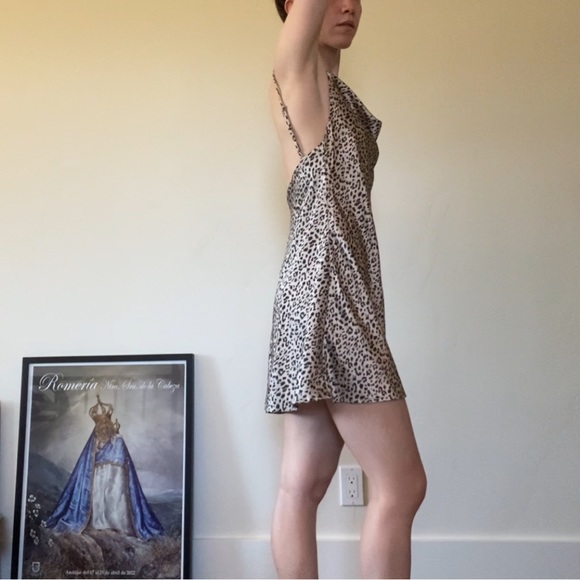 Princess Polly cheetah satin cowl slip dress! 🐆💖 - Picture 3 of 5